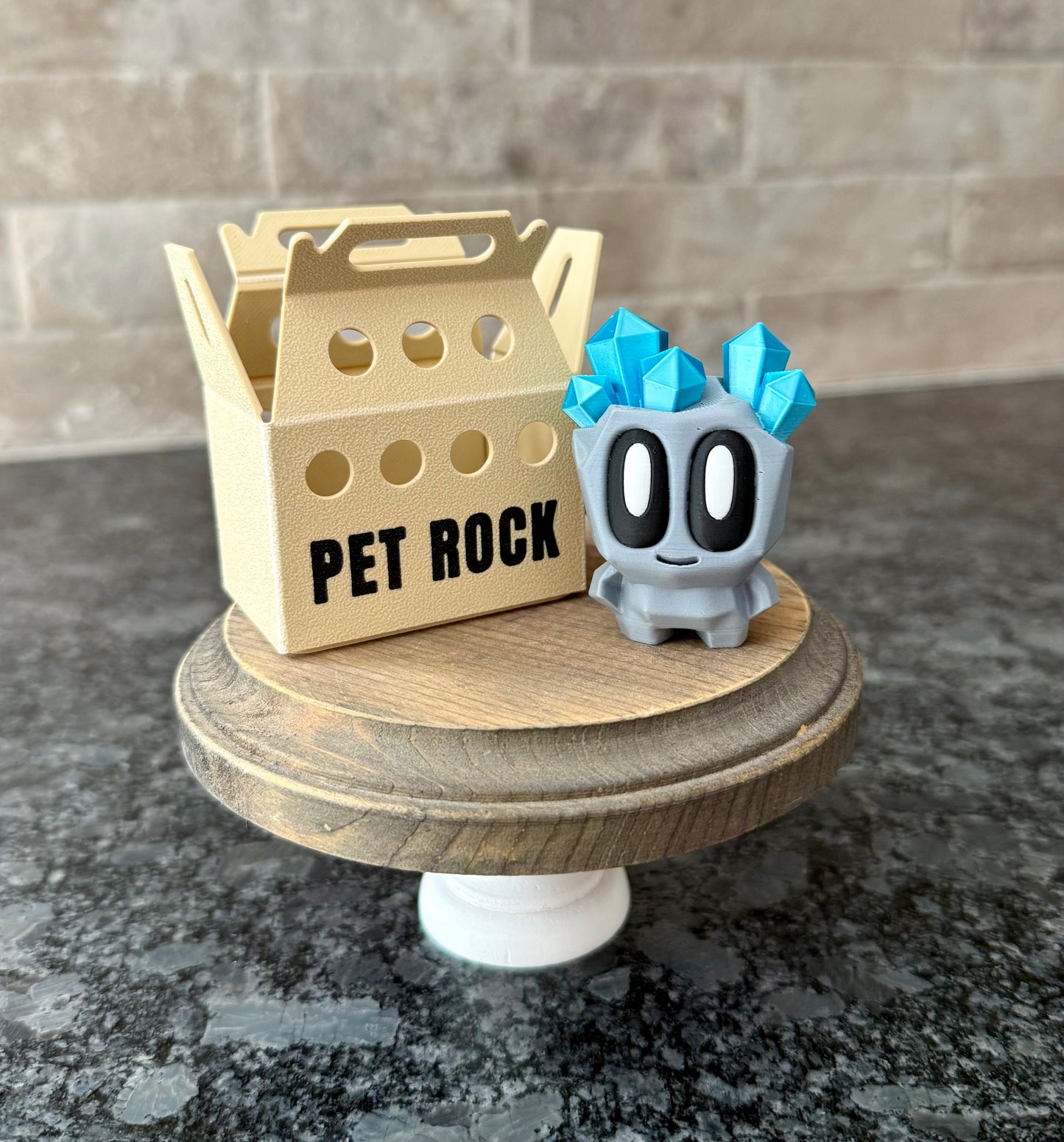 Pet Rock Blob with Box - Adopt me!